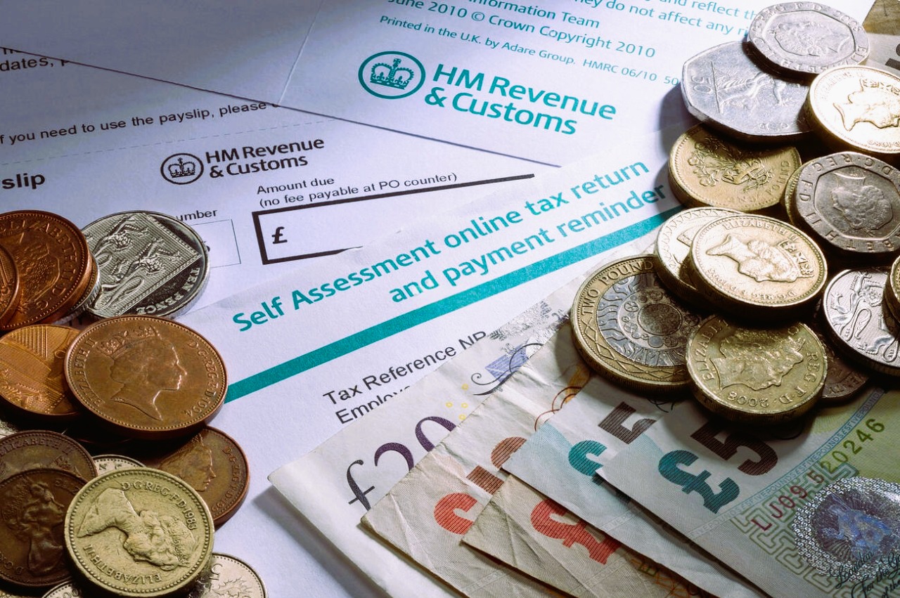 Self-Assessment Tax Return 2024: How to Pay Less and Stay Stress-Free